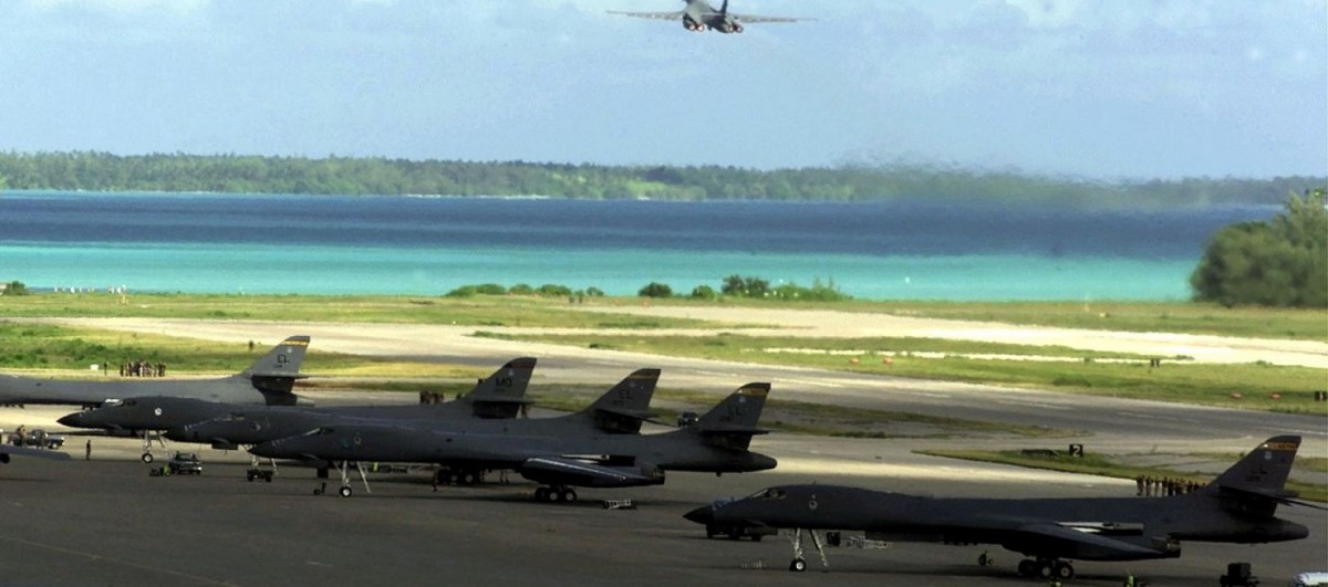 1280px-B-1_Bombers_on_Diego_Garcia-1560x690_c.jpg