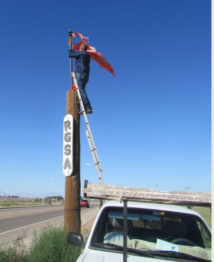 Tony&windsock.JPG