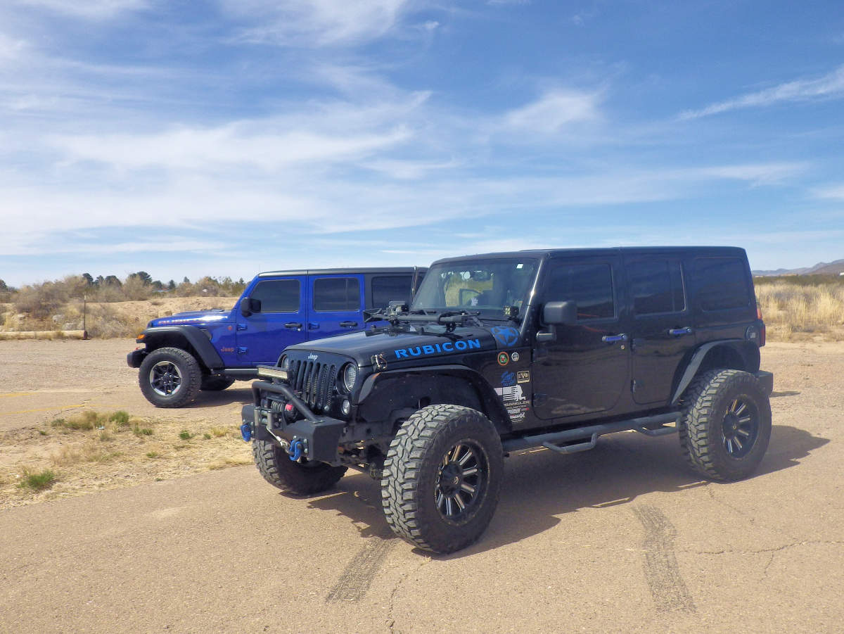 JeepsSM.jpg