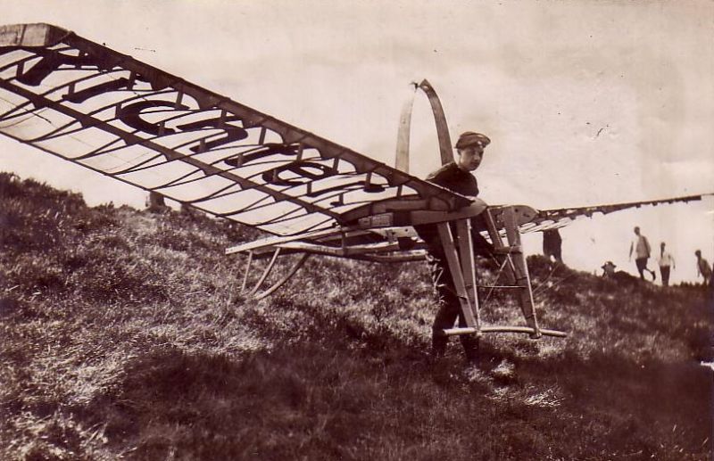 Hans_richter_glider.jpg