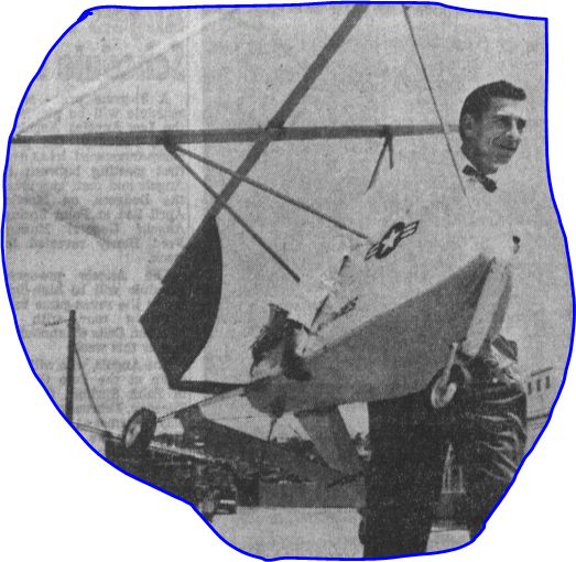 CraigoWithFlexBeeInThePressDec17of1961.JPG