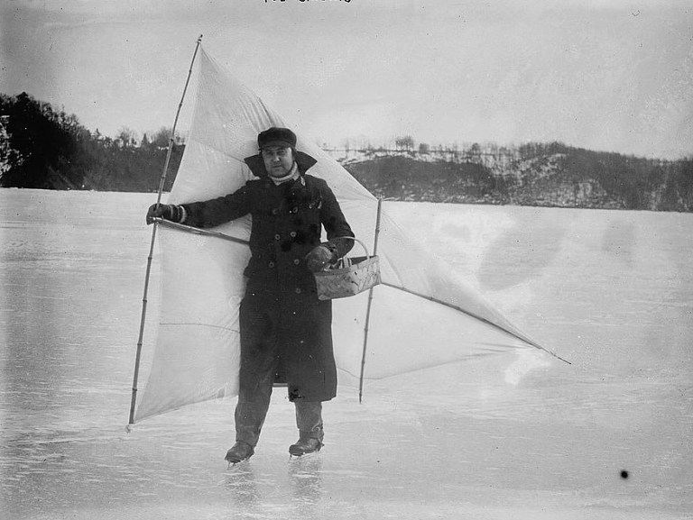 LibraryOfCongress1910to1915icesailing.jpg