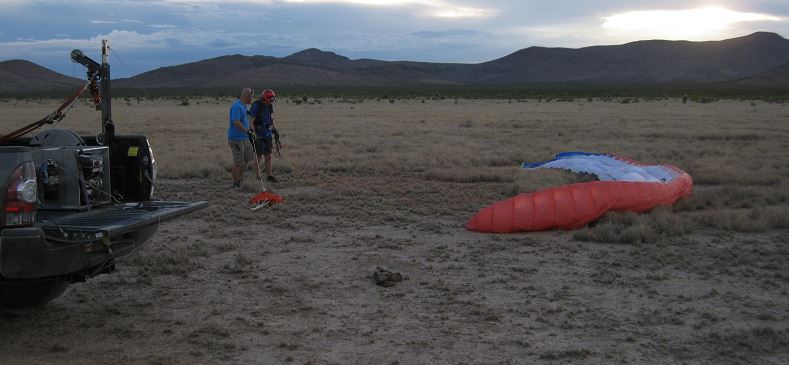 Jan hooking up Dave before sunset..JPG