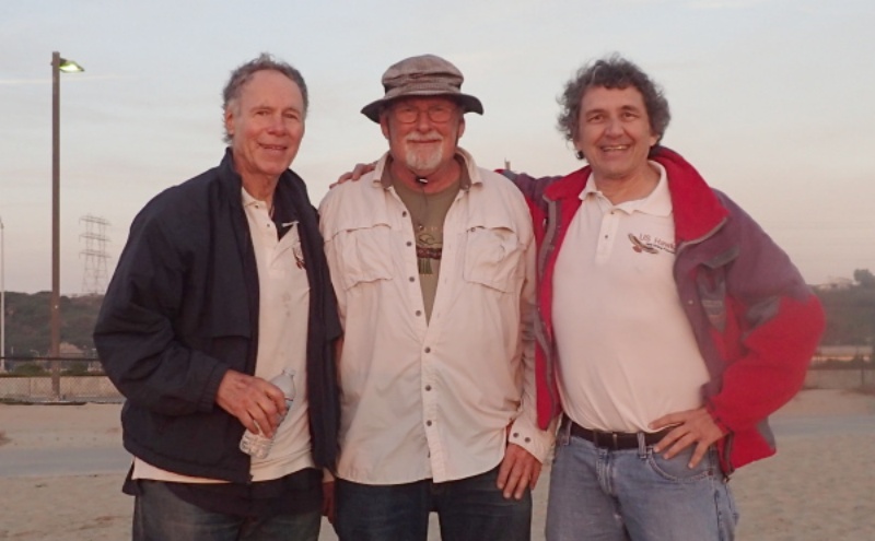 Joe_Frank_Bob_Christmas_day_at_Dockweiler_800.JPG
