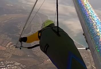 LeftHandAdjustingInstrumentRightHandOnBasebarJD9000ft.JPG