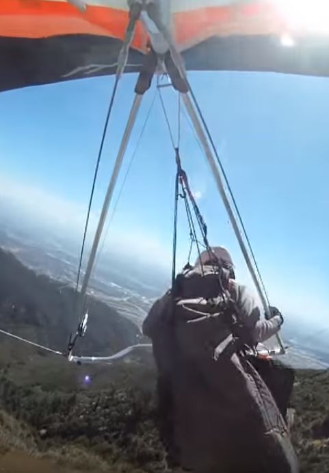 PositioningQuicklyToHighWingSideOfTCF.JPG