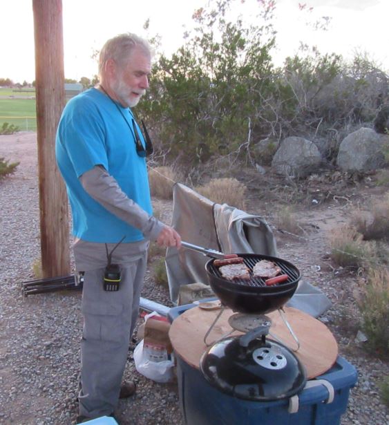 Steve_grilling_Oct6_2018.JPG