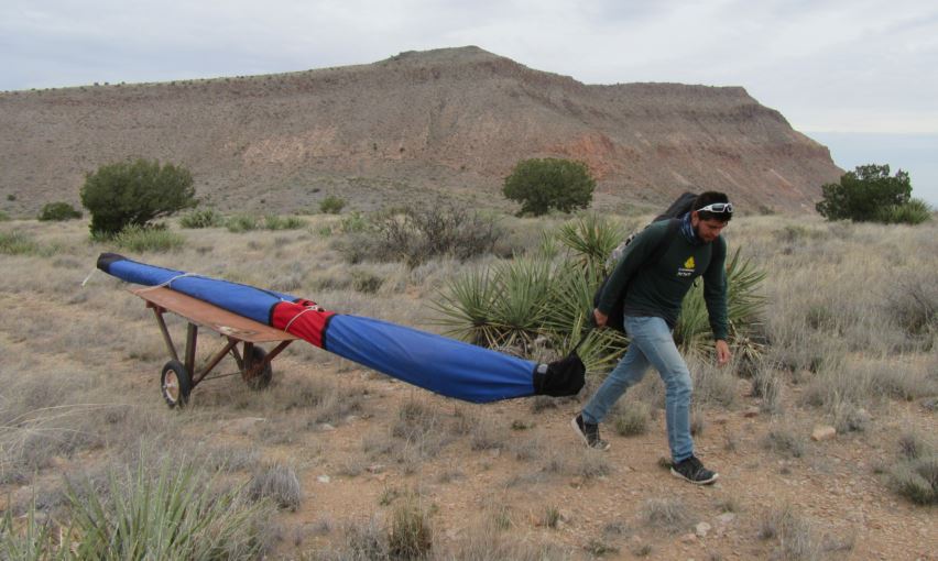 Juan&GliderCart.JPG